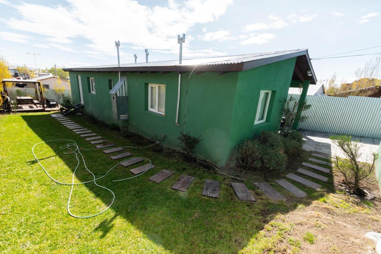 Complejo De Cabanas Atrapasuenos El Calafate Exterior photo